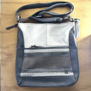 The Sak Crossbody Leather Purse Bag Gray Silver Cream Basket Weave Pom Pom